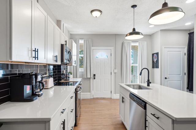 1164-1166 S High Street, Columbus, OH 43206