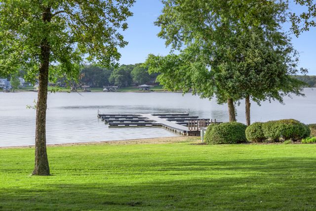 4522 E Cove Court, Malakoff, TX 75148