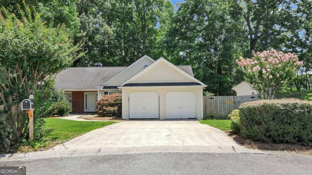 2701 Abbotts Glen Place NW, Acworth, GA 30101 — photo 3