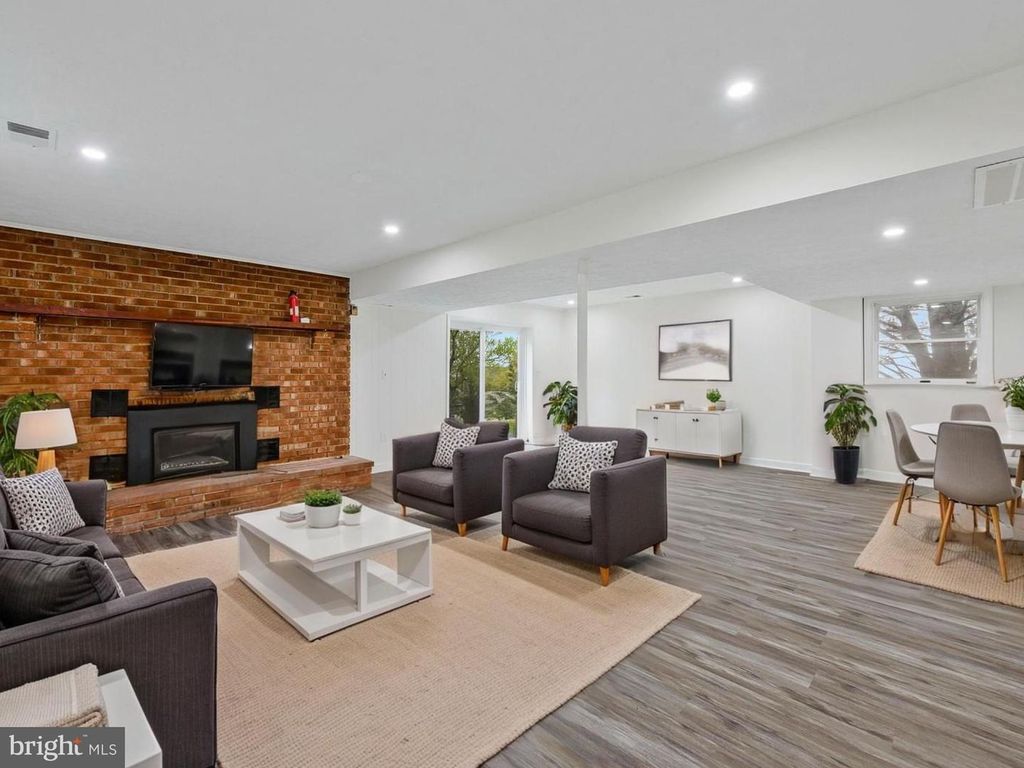 9129 SYBERT DRIVE, Ellicott City, MD 21043