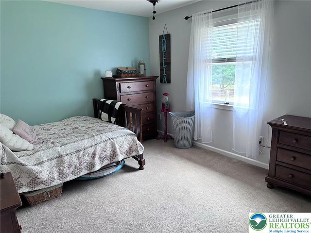 1149 Myrtle Road, Lehigh Twp, PA 18088