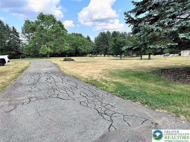 1149 Myrtle Road, Lehigh Twp, PA 18088