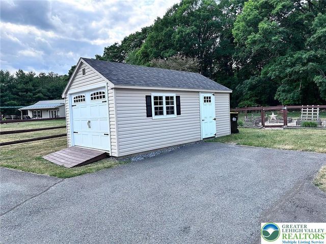 1149 Myrtle Road, Lehigh Twp, PA 18088