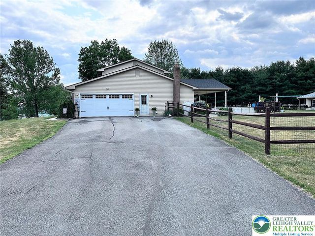 1149 Myrtle Road, Lehigh Twp, PA 18088