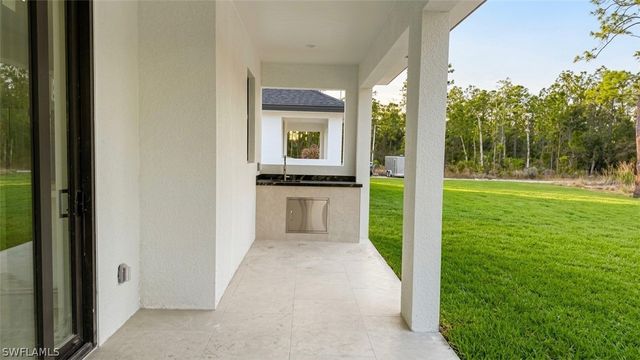 3565 43rd AVE NE, Naples, FL 34120