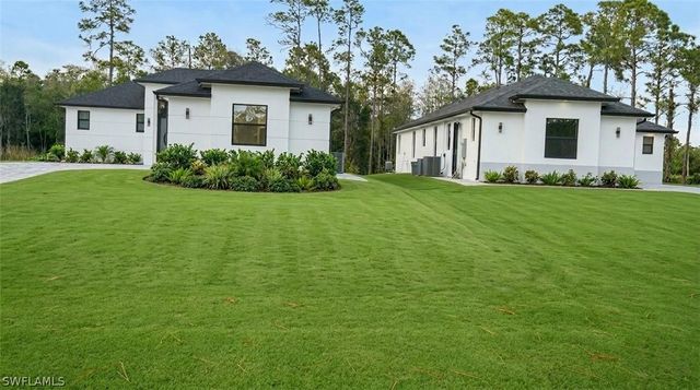 3565 43rd AVE NE, Naples, FL 34120