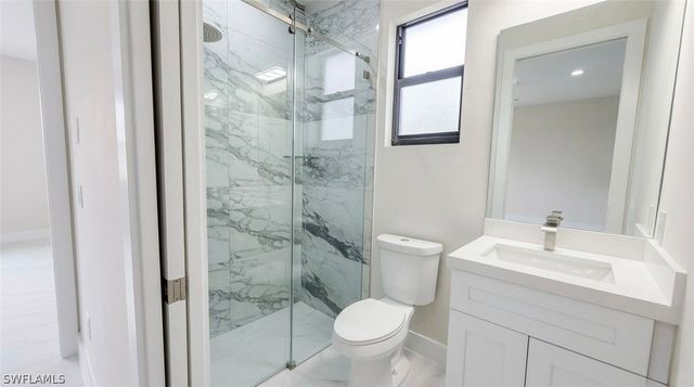 3565 43rd AVE NE, Naples, FL 34120