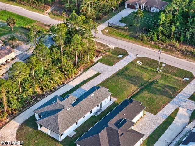 3565 43rd AVE NE, Naples, FL 34120