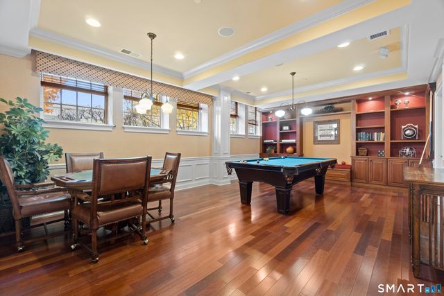 26 Schoolhouse Drive 204, West Hartford, CT 06110