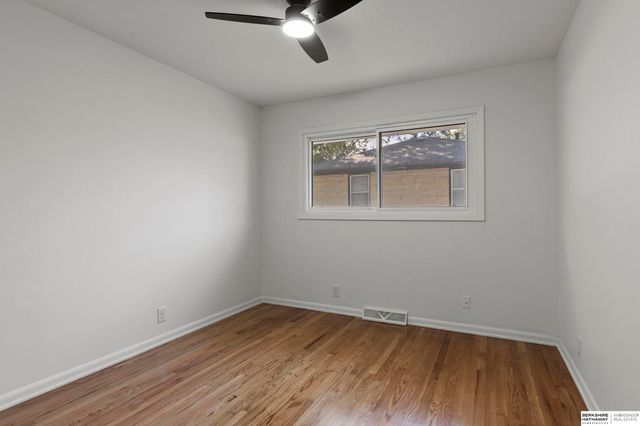 3625 N 70th Street, Lincoln, NE 68507