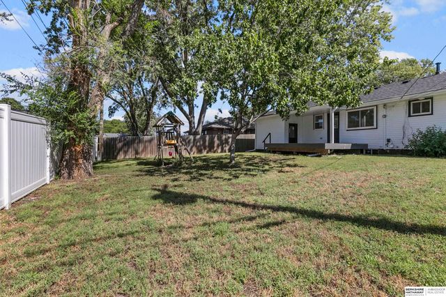 3625 N 70th Street, Lincoln, NE 68507
