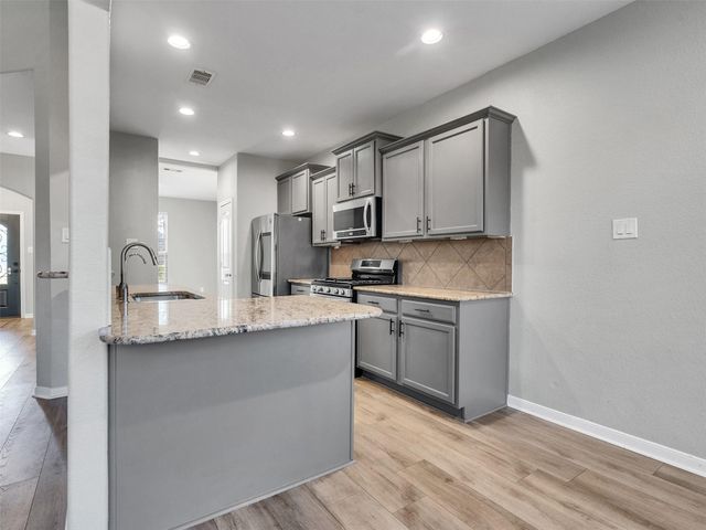 948 Ponte Serra Drive, League City, TX 77573