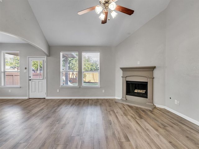 948 Ponte Serra Drive, League City, TX 77573