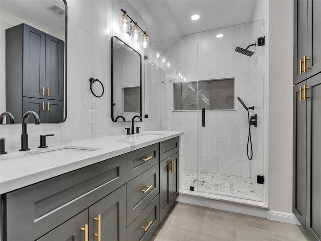 948 Ponte Serra Drive, League City, TX 77573