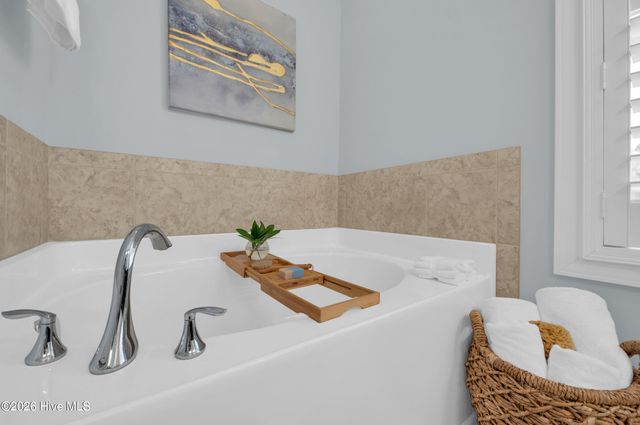 54 Strawberry Fields Way, Hampstead, NC 28443