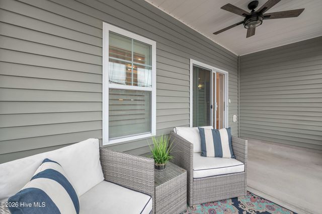 54 Strawberry Fields Way, Hampstead, NC 28443