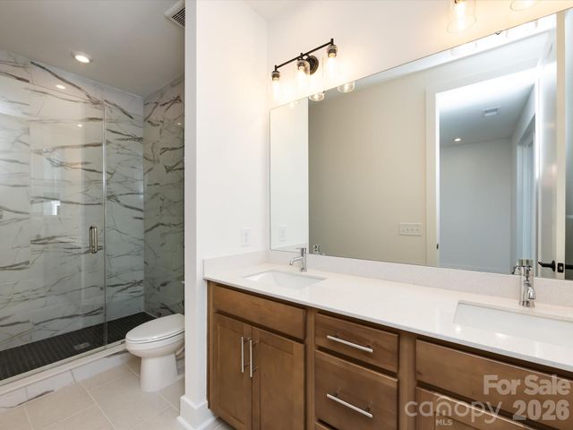 7022 Impulse Court, Charlotte, NC 28205