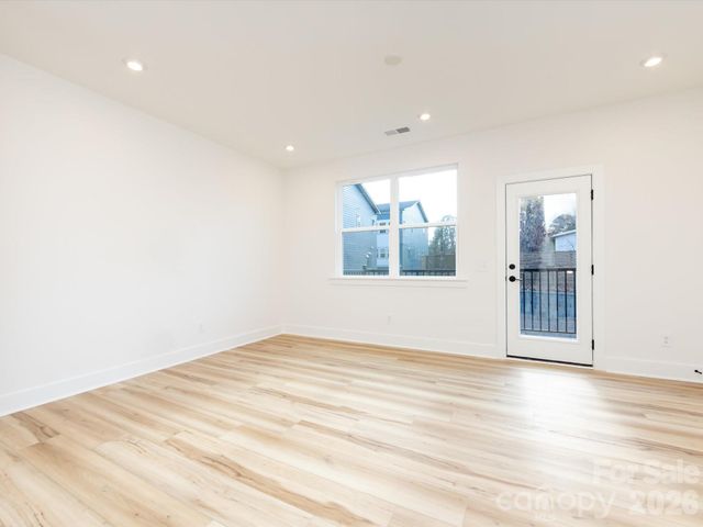 7022 Impulse Court, Charlotte, NC 28205