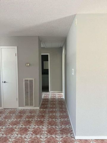 521 Wisconsin Street 4, South Houston, TX 77587