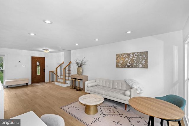 9411 CELLO CT, Vienna, VA 22182