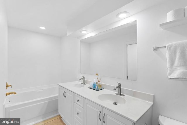 9411 CELLO CT, Vienna, VA 22182