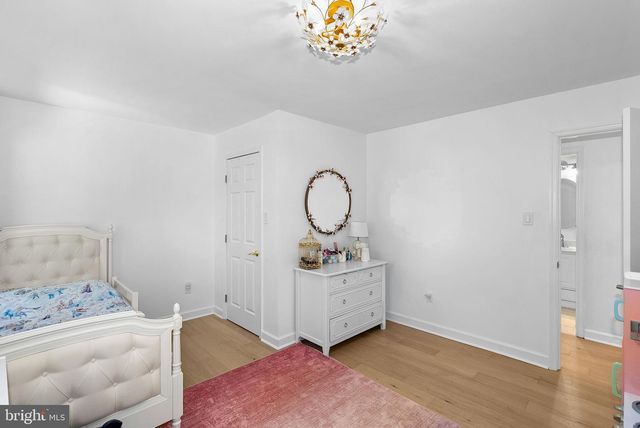 9411 CELLO CT, Vienna, VA 22182