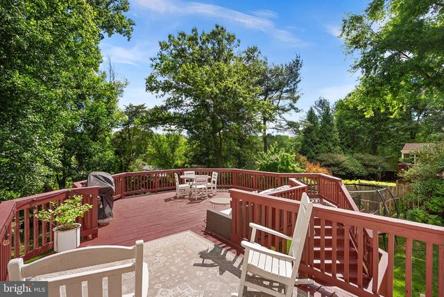 9411 CELLO CT, Vienna, VA 22182