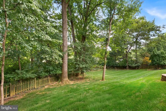 9411 CELLO CT, Vienna, VA 22182