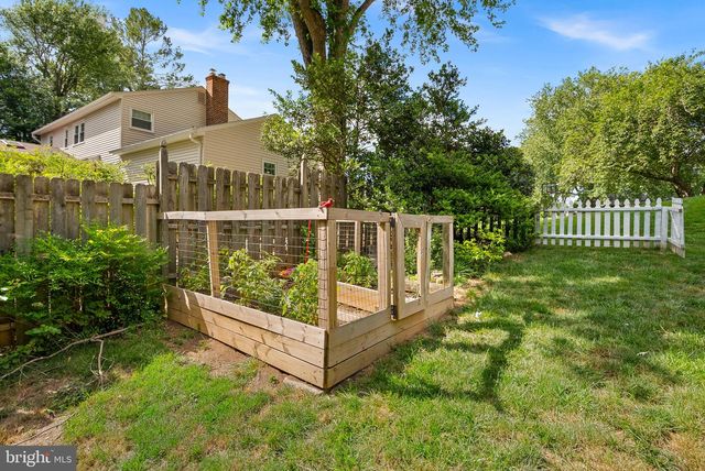 9411 CELLO CT, Vienna, VA 22182