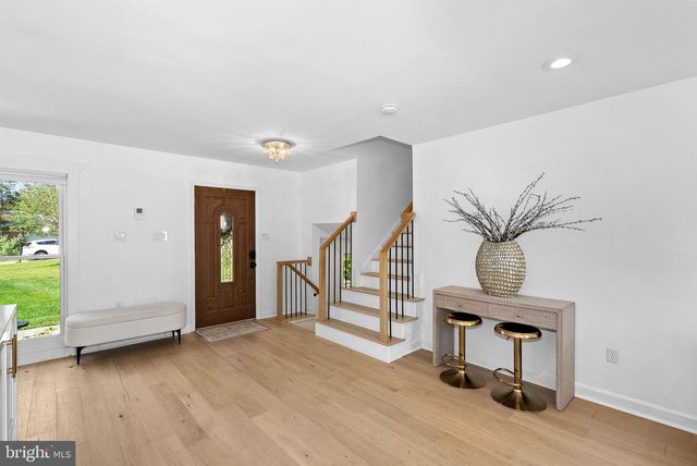 9411 CELLO CT, Vienna, VA 22182
