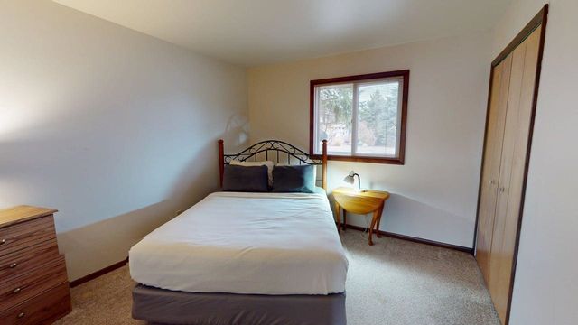 1035 Cantabrian Drive, Lake Isabella, MI 48893