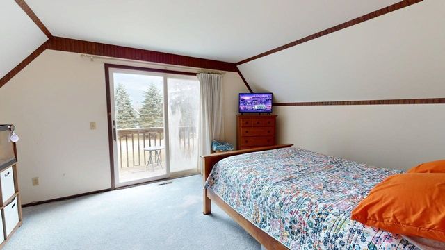 1035 Cantabrian Drive, Lake Isabella, MI 48893