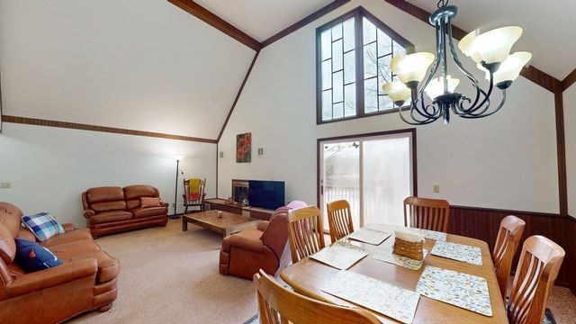 1035 Cantabrian Drive, Lake Isabella, MI 48893