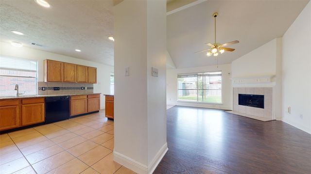 8231 Ashlawn Drive, Houston, TX 77083