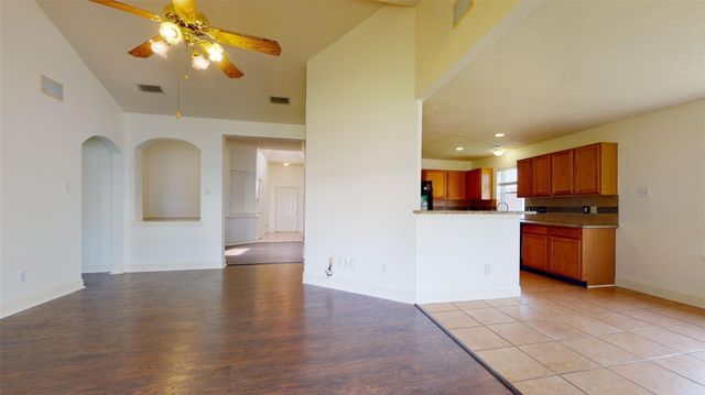 8231 Ashlawn Drive, Houston, TX 77083