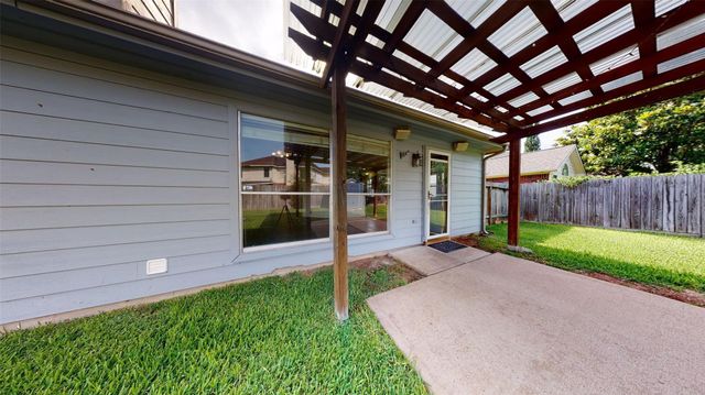 8231 Ashlawn Drive, Houston, TX 77083