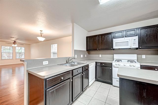 7910 Raven Creek Lane, Cypress, TX 77433