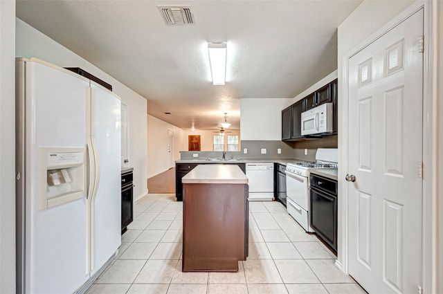 7910 Raven Creek Lane, Cypress, TX 77433