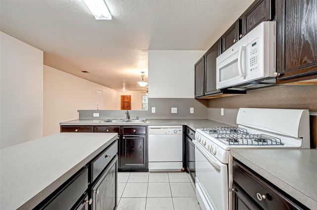 7910 Raven Creek Lane, Cypress, TX 77433