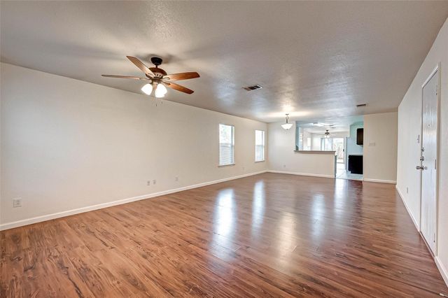 7910 Raven Creek Lane, Cypress, TX 77433