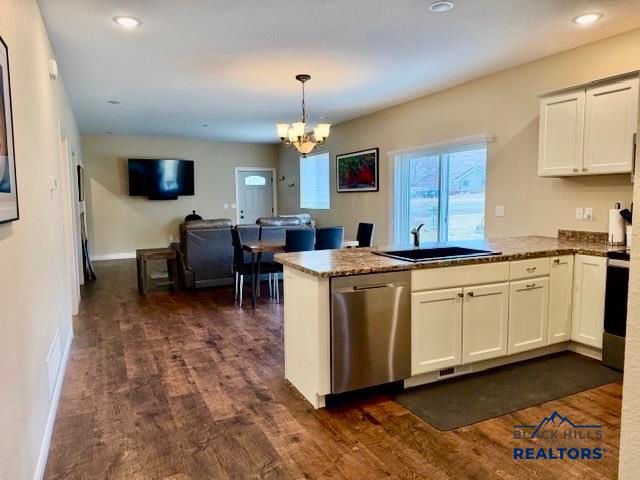 2041 WESLEYAN BLVD, Rapid City, SD 57702