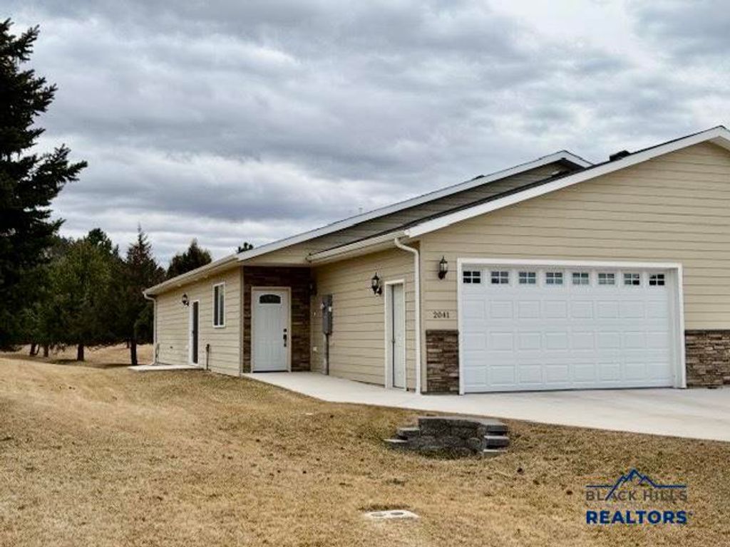 2041 WESLEYAN BLVD, Rapid City, SD 57702