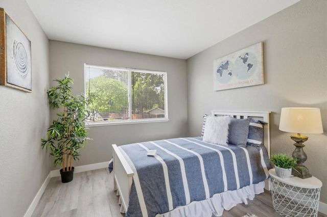 5467 Spinnaker Walkway 4, San Jose, CA 95123