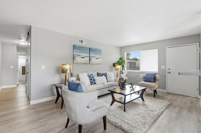 5467 Spinnaker Walkway 4, San Jose, CA 95123