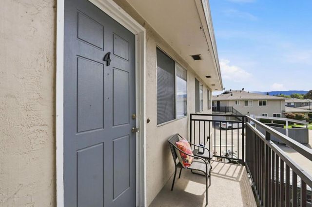 5467 Spinnaker Walkway 4, San Jose, CA 95123