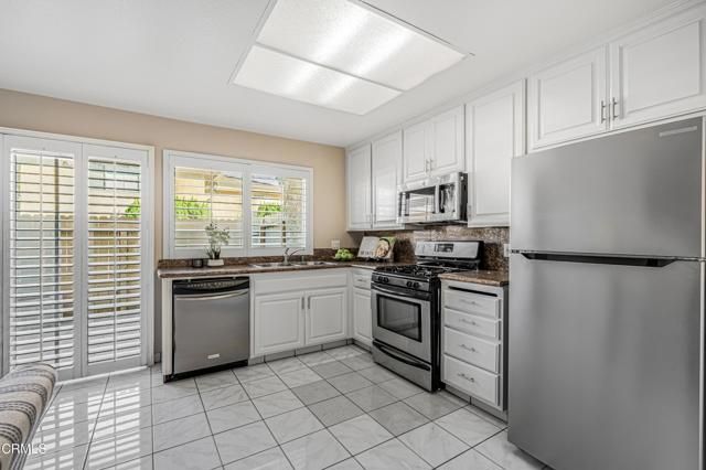 2736 Jill Place B, Port Hueneme, CA 93041