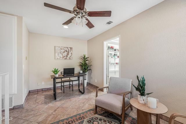 2736 Jill Place B, Port Hueneme, CA 93041