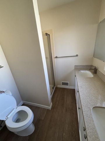 139 Alexander Avenue, Redwood City, CA 94061