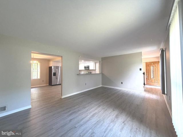 2063 RED SPRUCE CT, Bryans Road, MD 20616