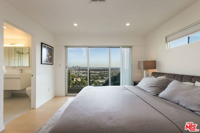 8171 Mannix Drive, Los Angeles, CA 90046